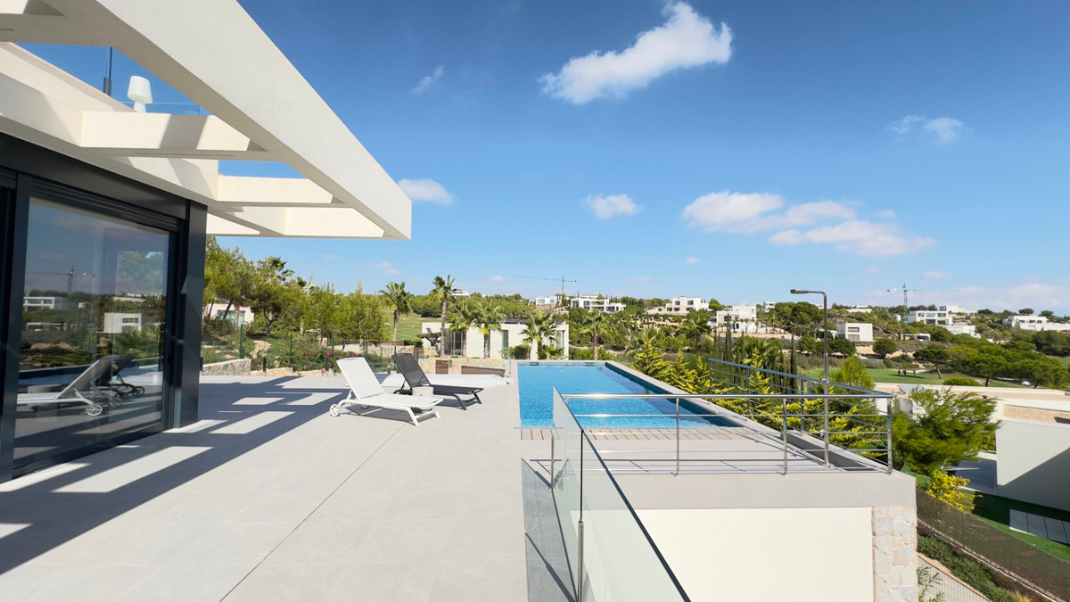 House – Detached Villa in Orihuela