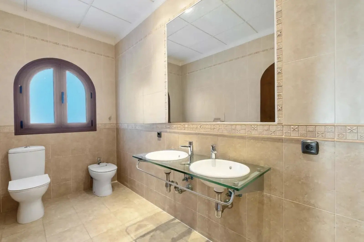 ShowFeedImage House – Detached Villa in Orihuela