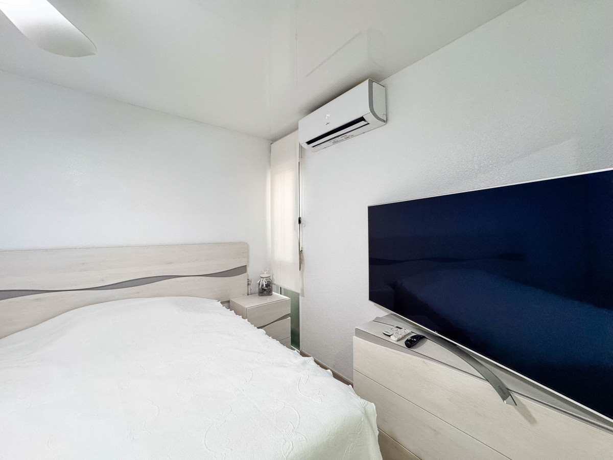 ShowFeedImage Apartment – Middle Floor Apartment in Torrevieja