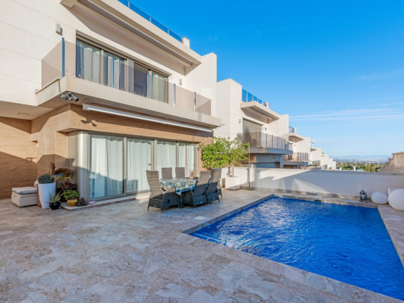 House – Detached Villa in Orihuela
