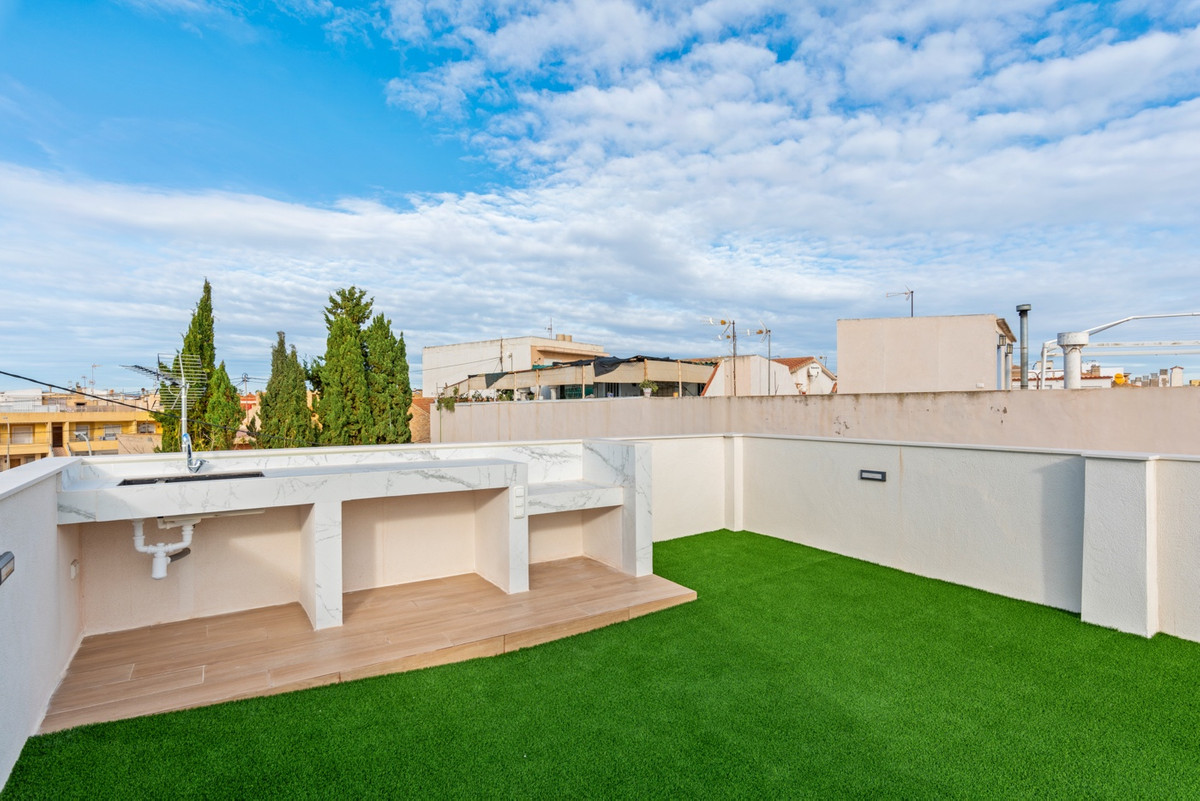 ShowFeedImage House – Detached Villa in Pilar de la Horadada
