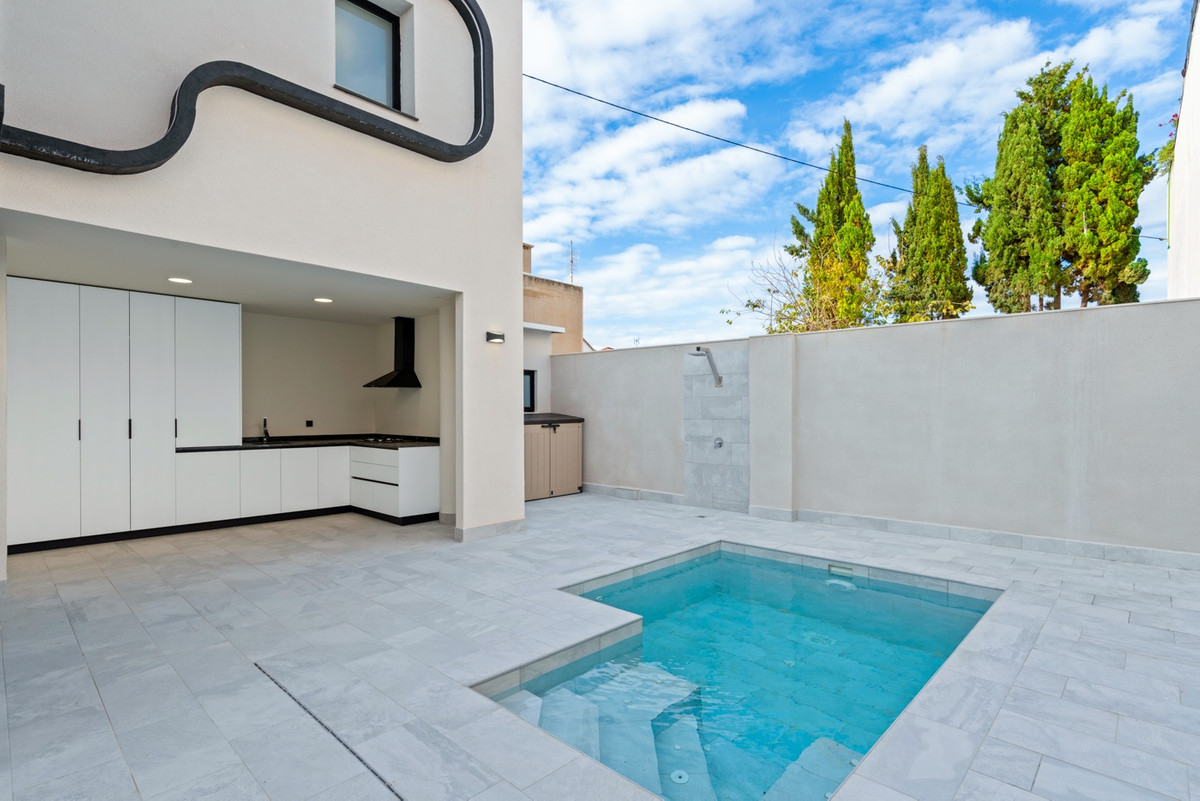 ShowFeedImage House – Detached Villa in Pilar de la Horadada