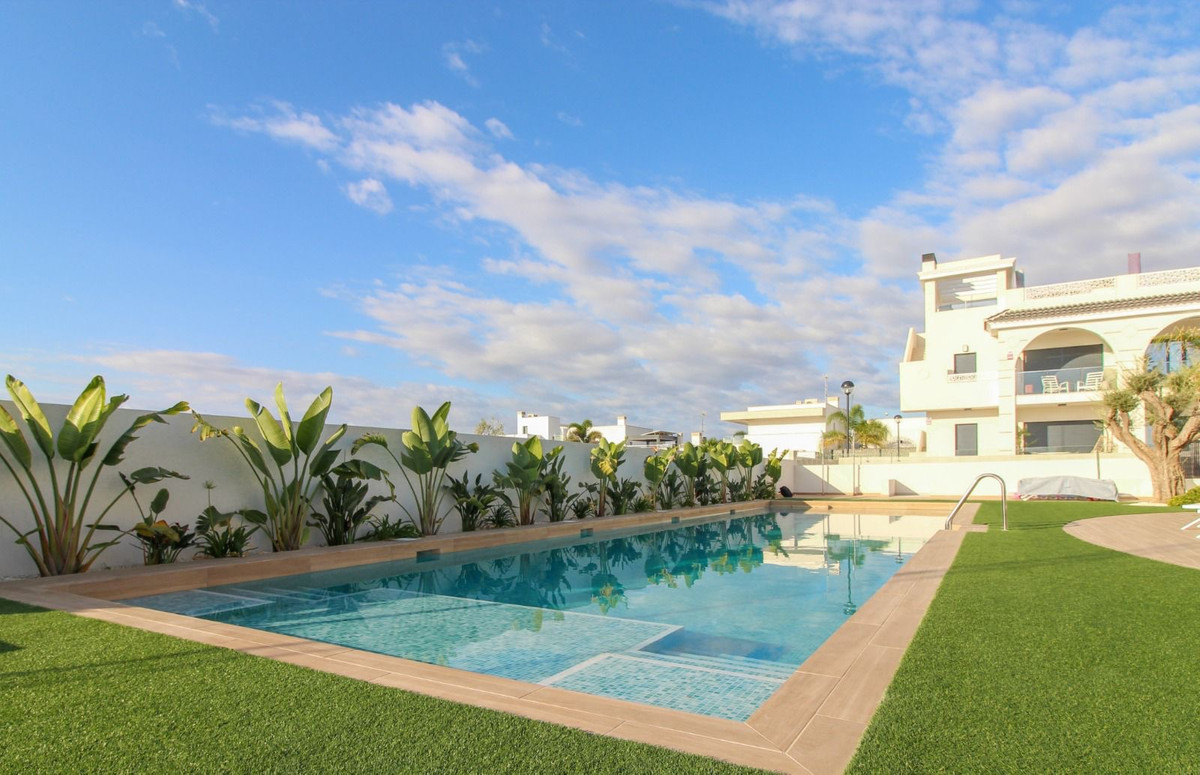 ShowFeedImage Apartment – Penthouse in Rojales