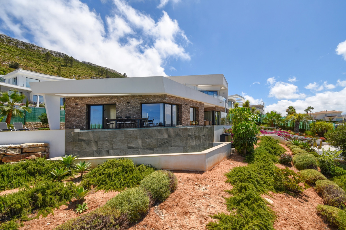 ShowFeedImage House – Detached Villa in Jávea – Xàbia