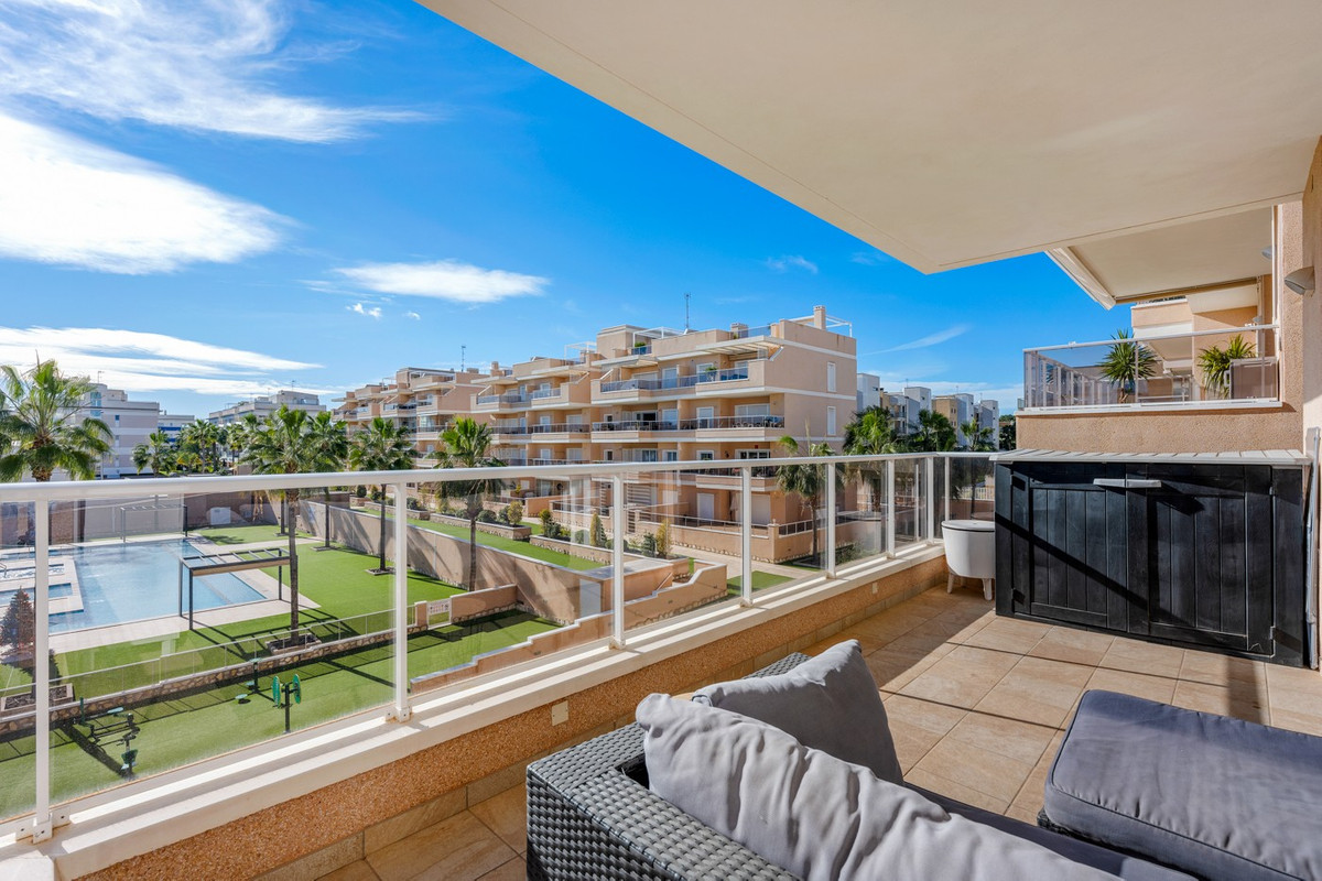 ShowFeedImage Apartment – Middle Floor Apartment in Orihuela