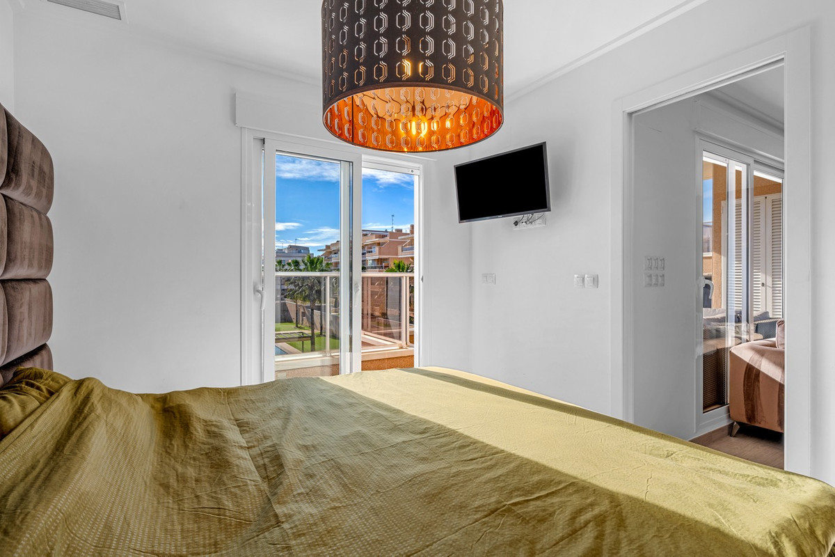ShowFeedImage Apartment – Middle Floor Apartment in Orihuela