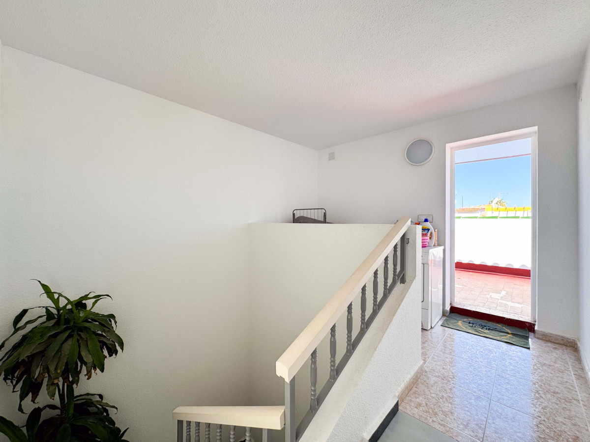 ShowFeedImage House – Townhouse in Alicante City