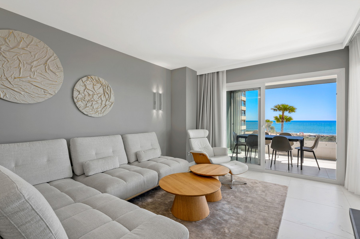 ShowFeedImage Apartment – Middle Floor Apartment in Orihuela