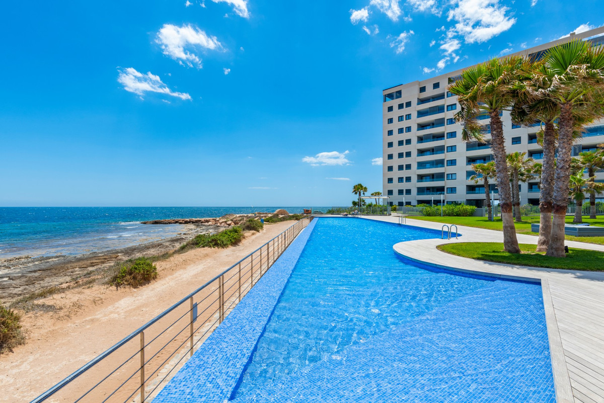 ShowFeedImage Apartment – Middle Floor Apartment in Orihuela