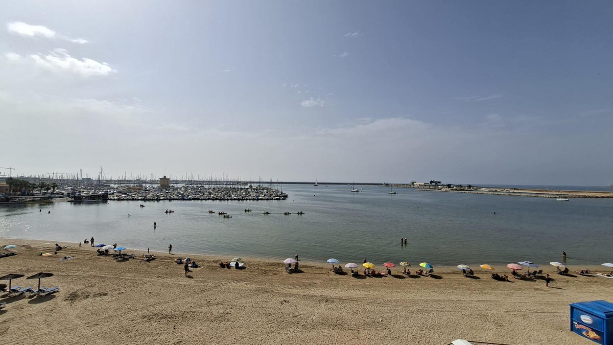 ShowFeedImage Apartment – Middle Floor Apartment in Torrevieja