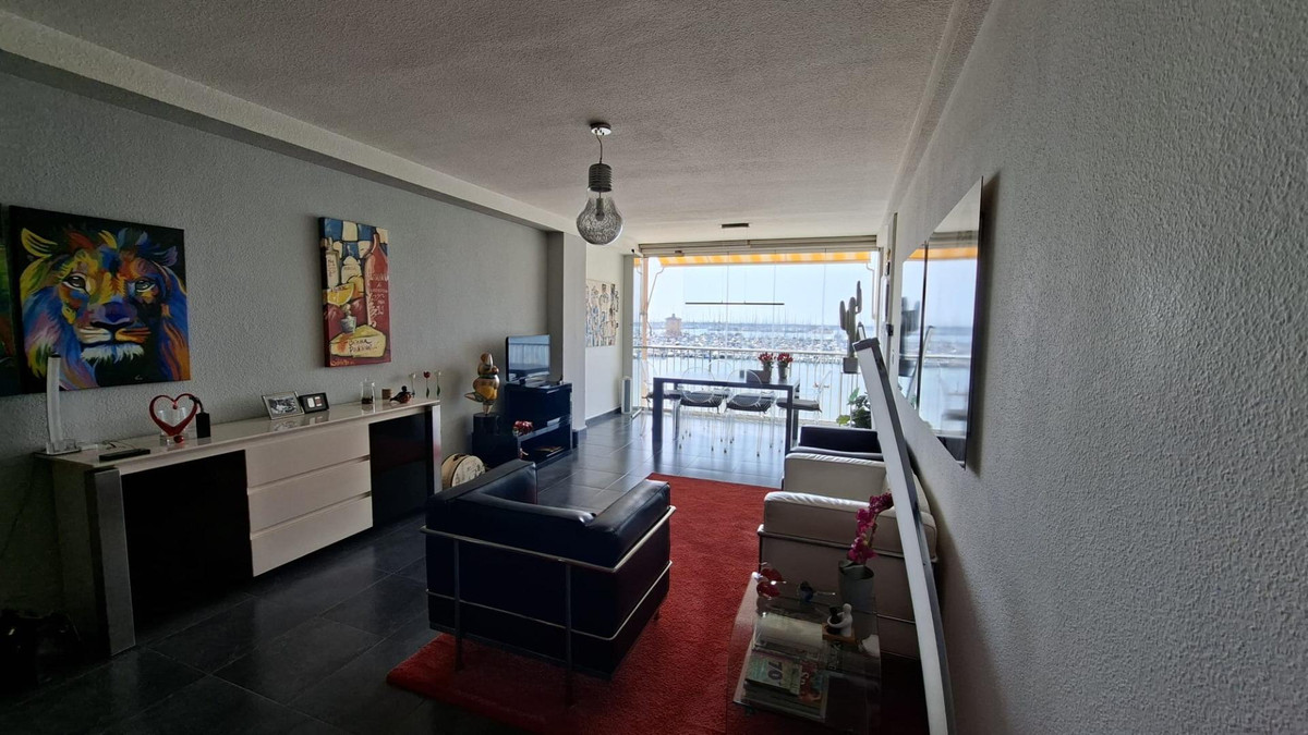 ShowFeedImage Apartment – Middle Floor Apartment in Torrevieja