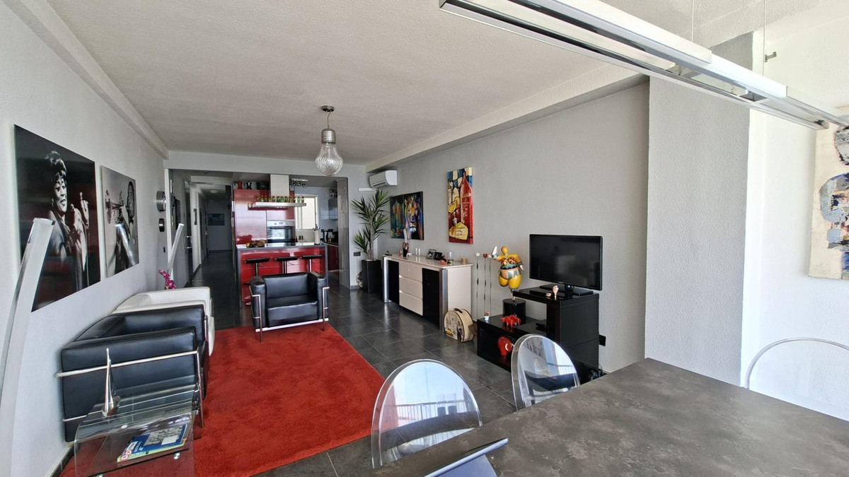 ShowFeedImage Apartment – Middle Floor Apartment in Torrevieja