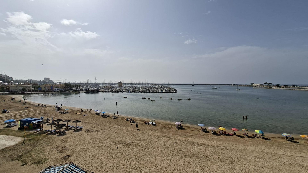 ShowFeedImage Apartment – Middle Floor Apartment in Torrevieja
