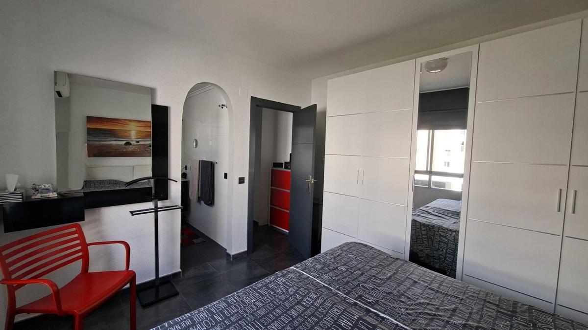 ShowFeedImage Apartment – Middle Floor Apartment in Torrevieja