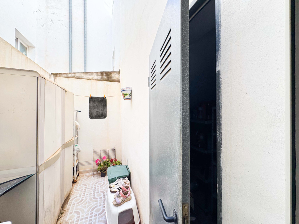 ShowFeedImage House – Townhouse in Alicante City