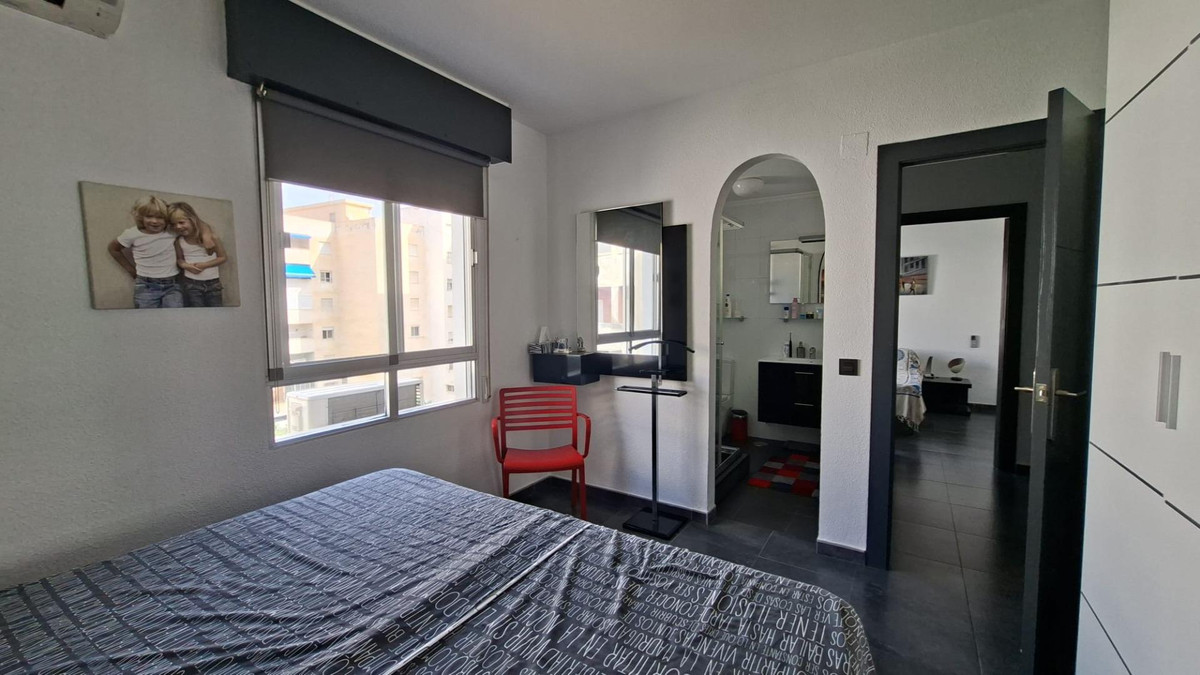 ShowFeedImage Apartment – Middle Floor Apartment in Torrevieja