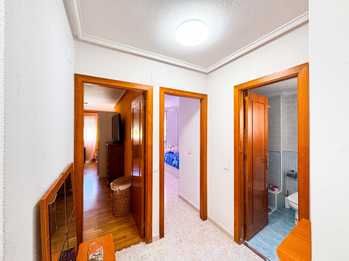 ShowFeedImage House – Townhouse in Alicante City