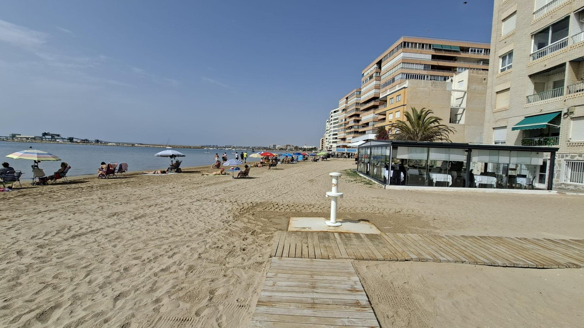 ShowFeedImage Apartment – Middle Floor Apartment in Torrevieja