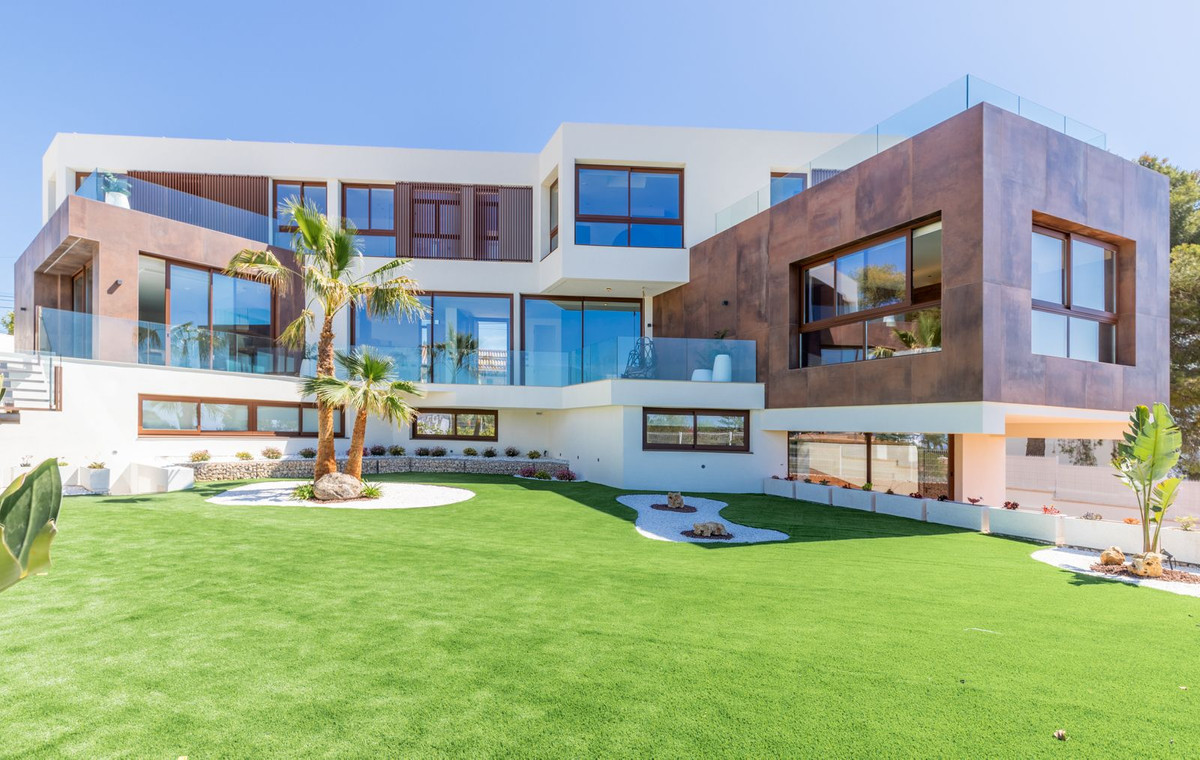 House – Detached Villa in La Nucia