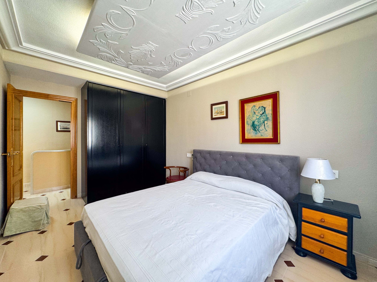 ShowFeedImage House – Townhouse in Torrevieja