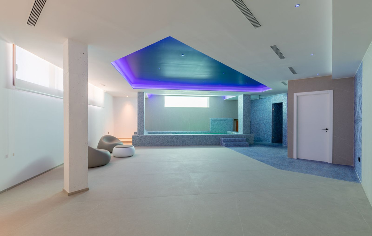 House – Detached Villa in La Nucia