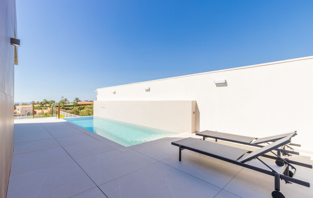 House – Detached Villa in La Nucia