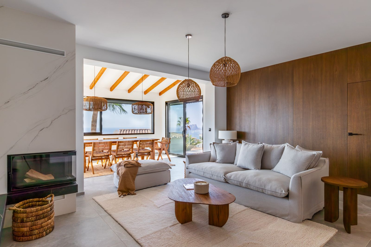 ShowFeedImage House – Detached Villa in Benitachell