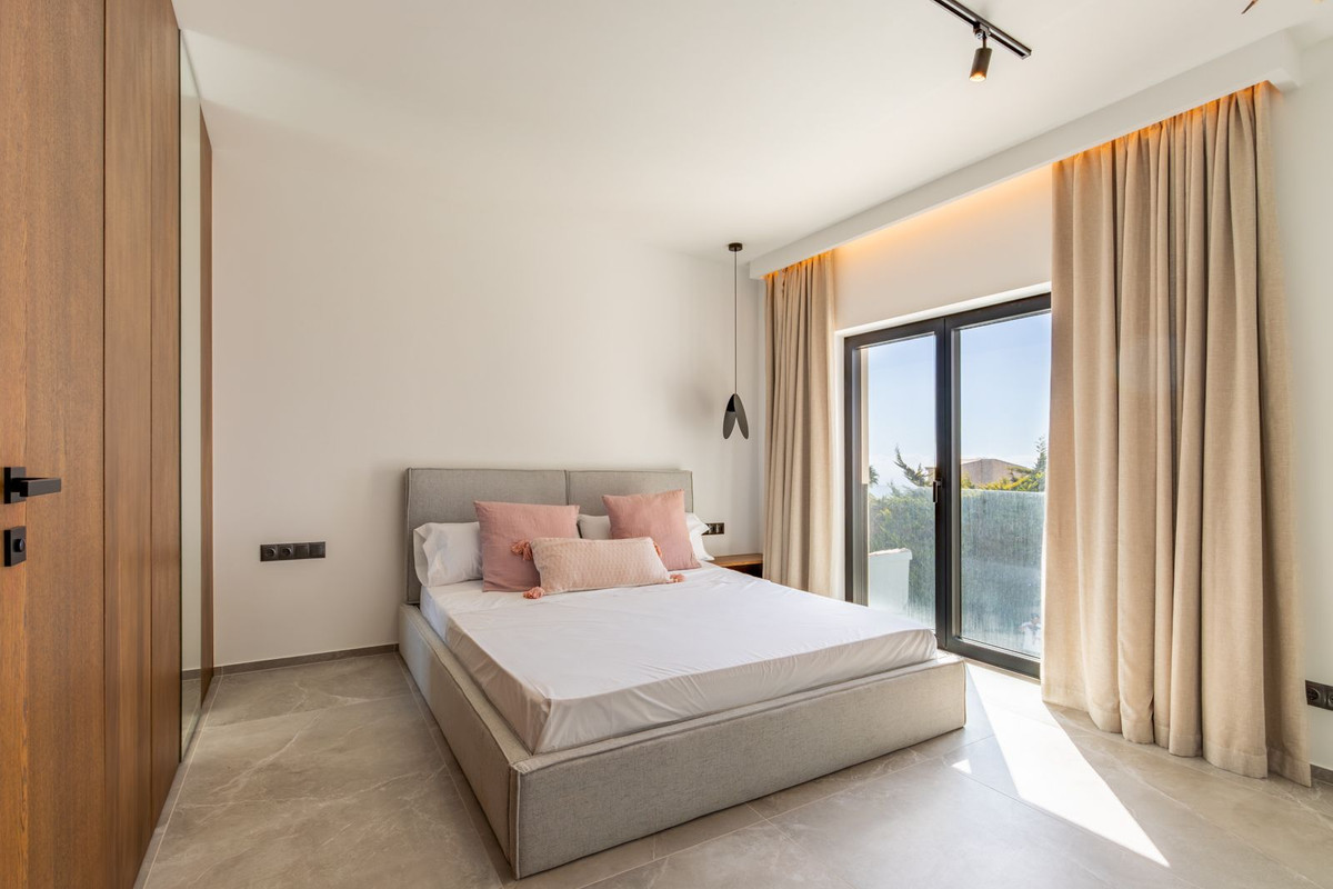 ShowFeedImage House – Detached Villa in Benitachell