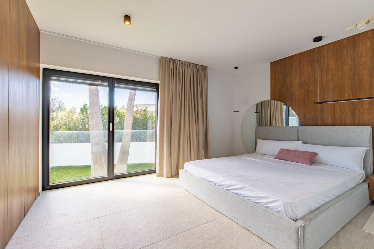 ShowFeedImage House – Detached Villa in Benitachell