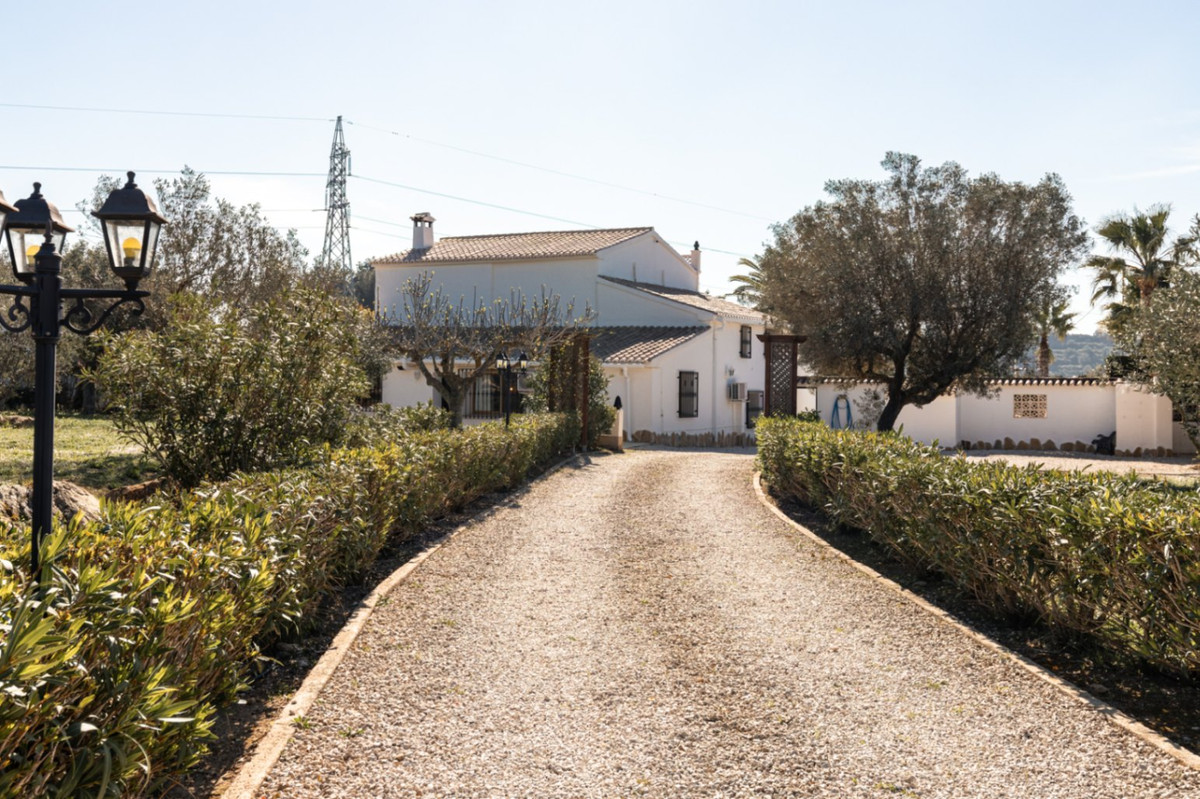 ShowFeedImage House – Finca – Cortijo in Benissa