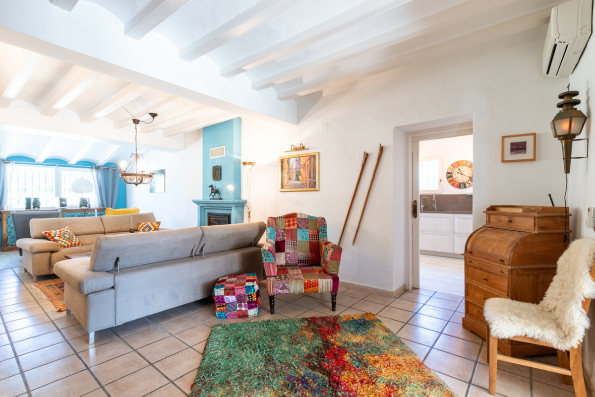 ShowFeedImage House – Finca – Cortijo in Benissa