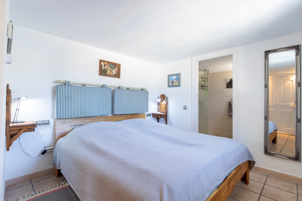 ShowFeedImage House – Finca – Cortijo in Benissa