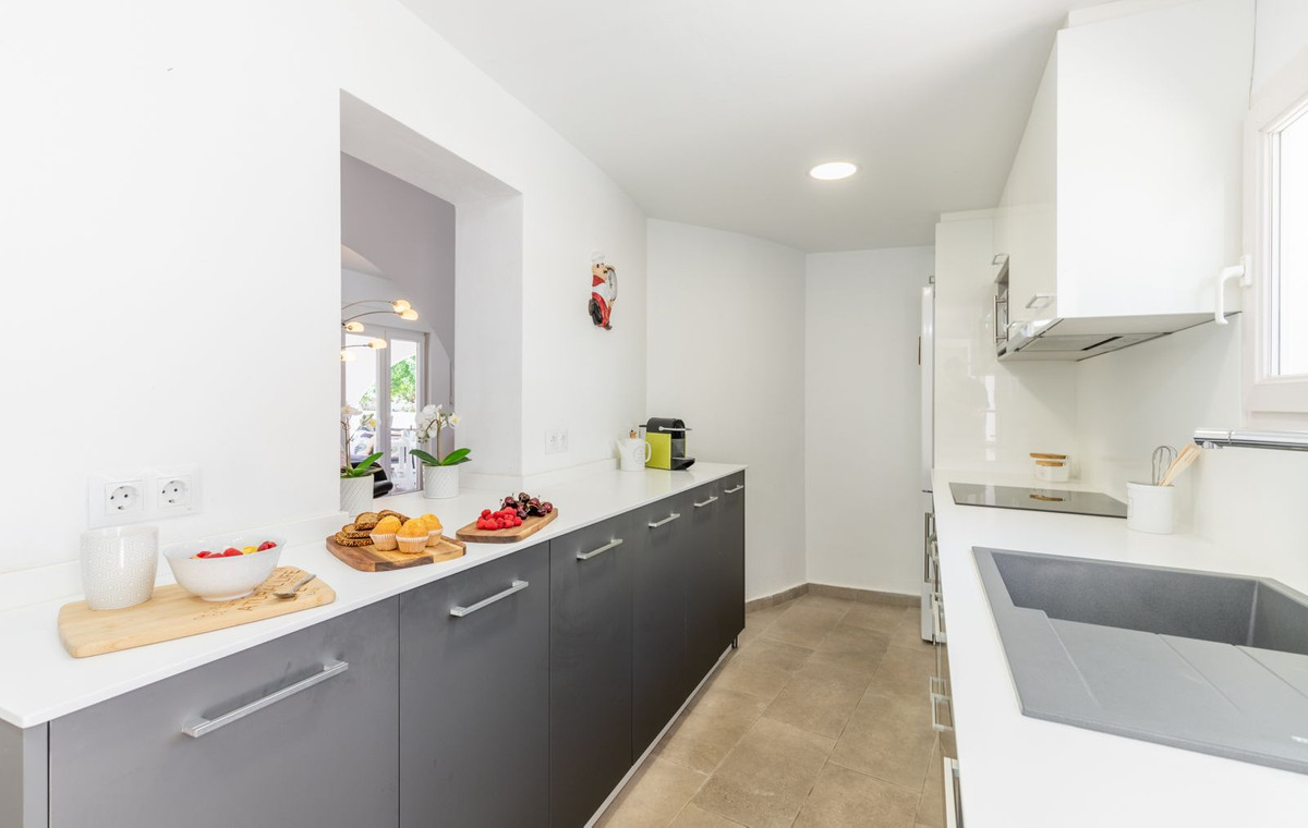 ShowFeedImage House – Detached Villa in Benissa