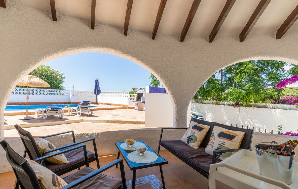 ShowFeedImage House – Detached Villa in Benissa
