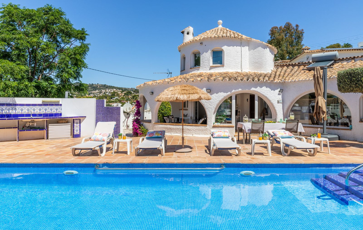 ShowFeedImage House – Detached Villa in Benissa