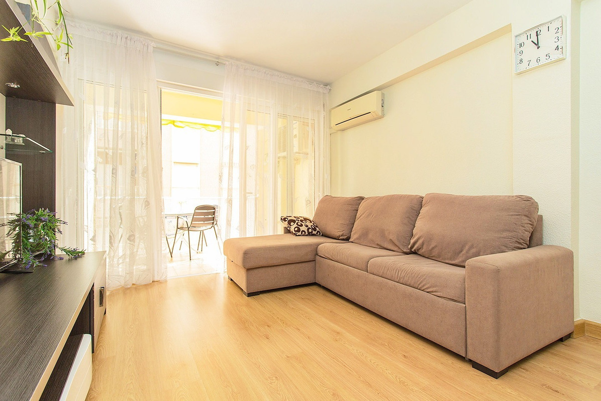 Apartment – Ground Floor Apartment in Torrevieja