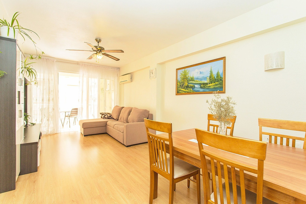 Apartment – Ground Floor Apartment in Torrevieja