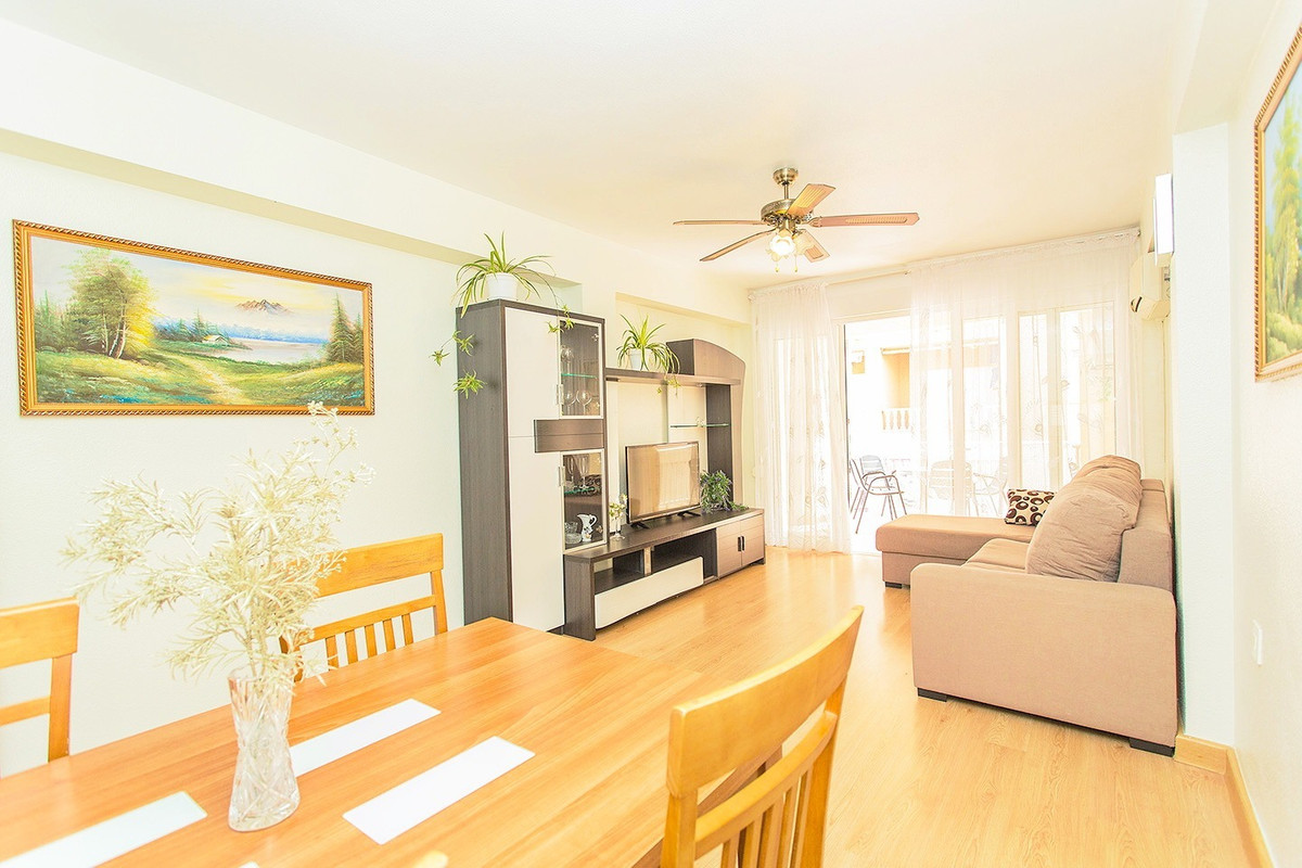 Apartment – Ground Floor Apartment in Torrevieja