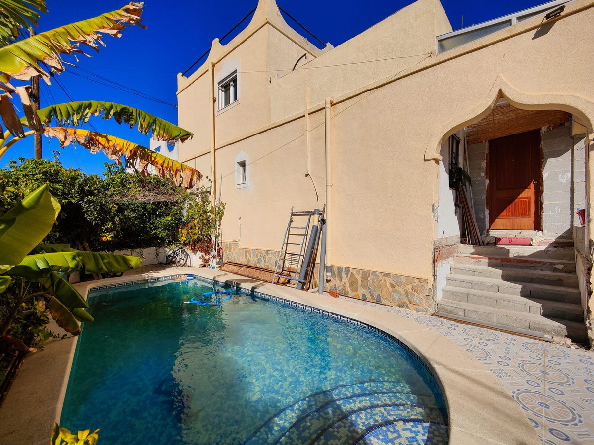 ShowFeedImage House – Semi-Detached House in San Miguel de Salinas