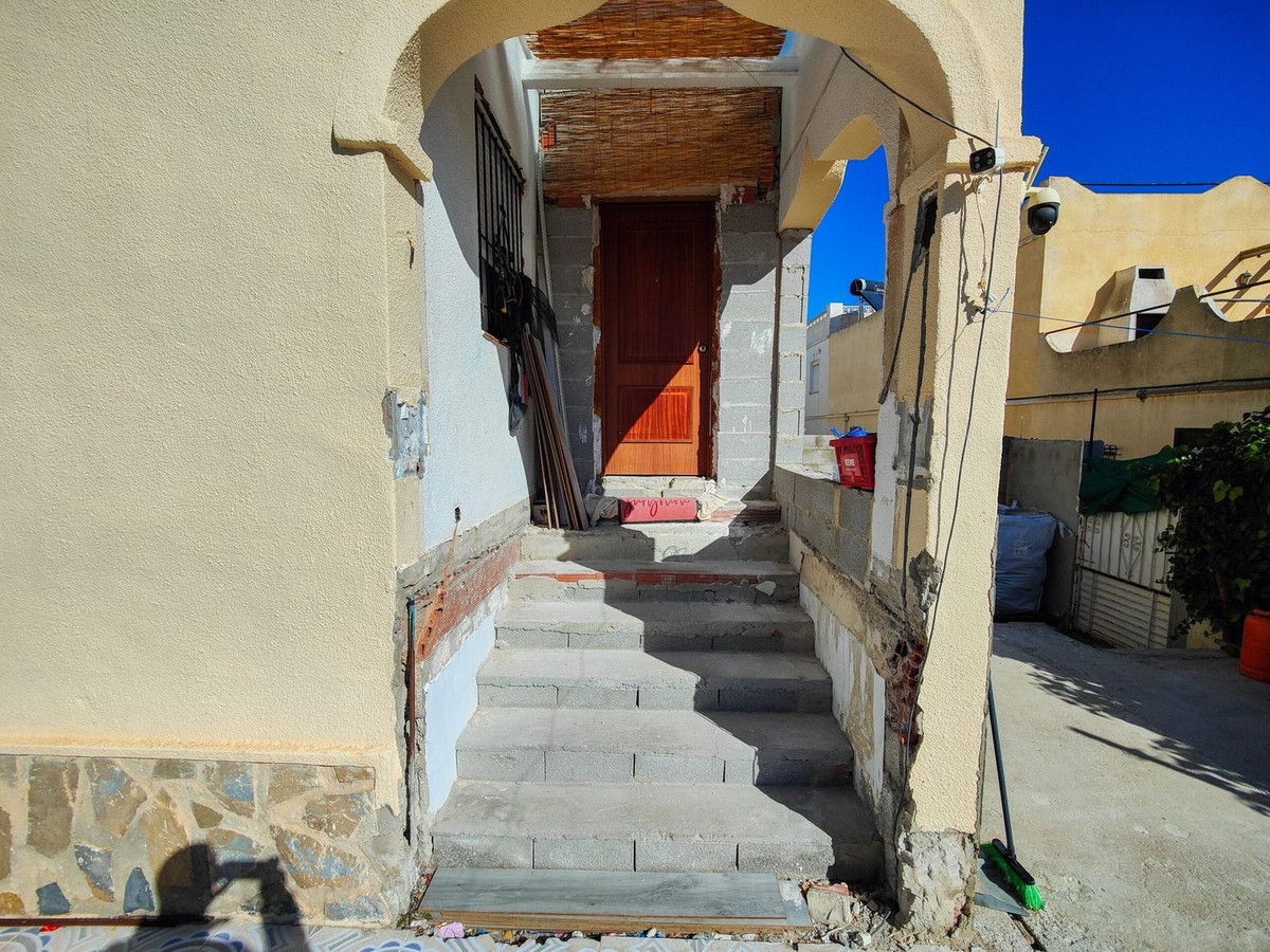 ShowFeedImage House – Semi-Detached House in San Miguel de Salinas