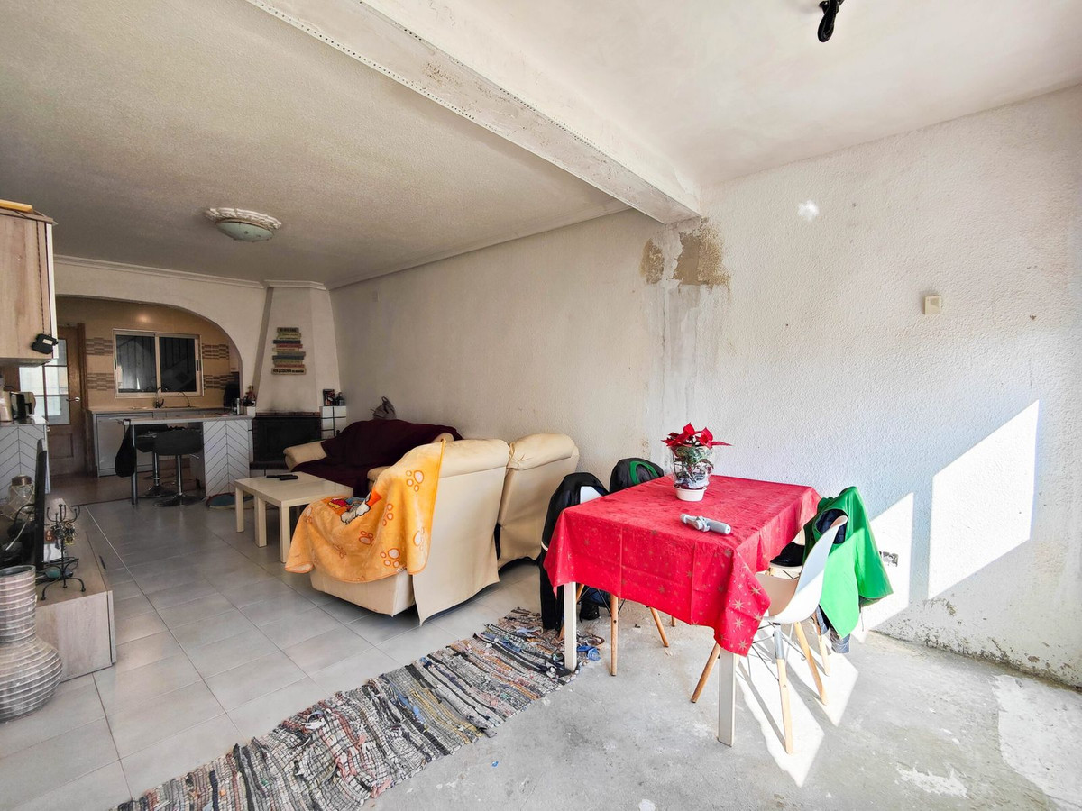 ShowFeedImage House – Semi-Detached House in San Miguel de Salinas