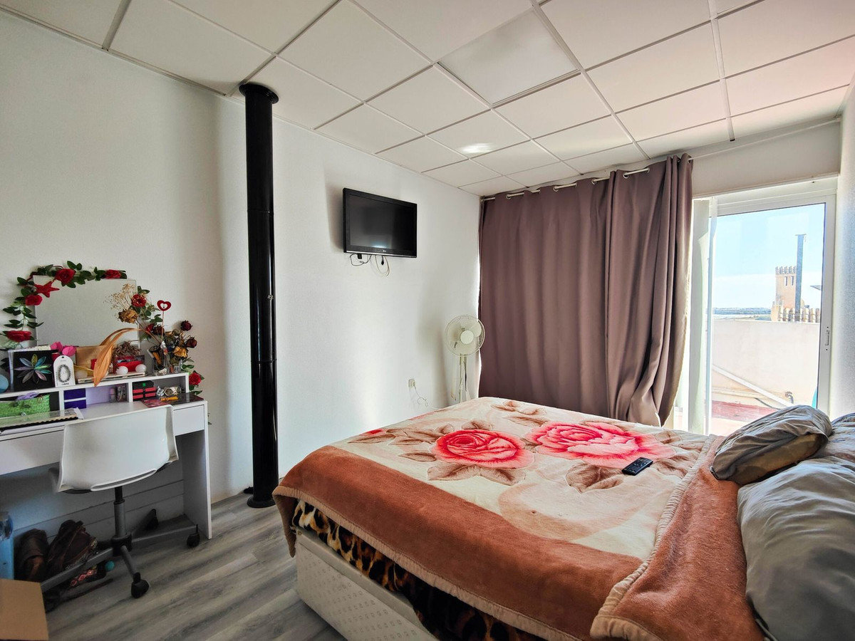 ShowFeedImage House – Semi-Detached House in San Miguel de Salinas
