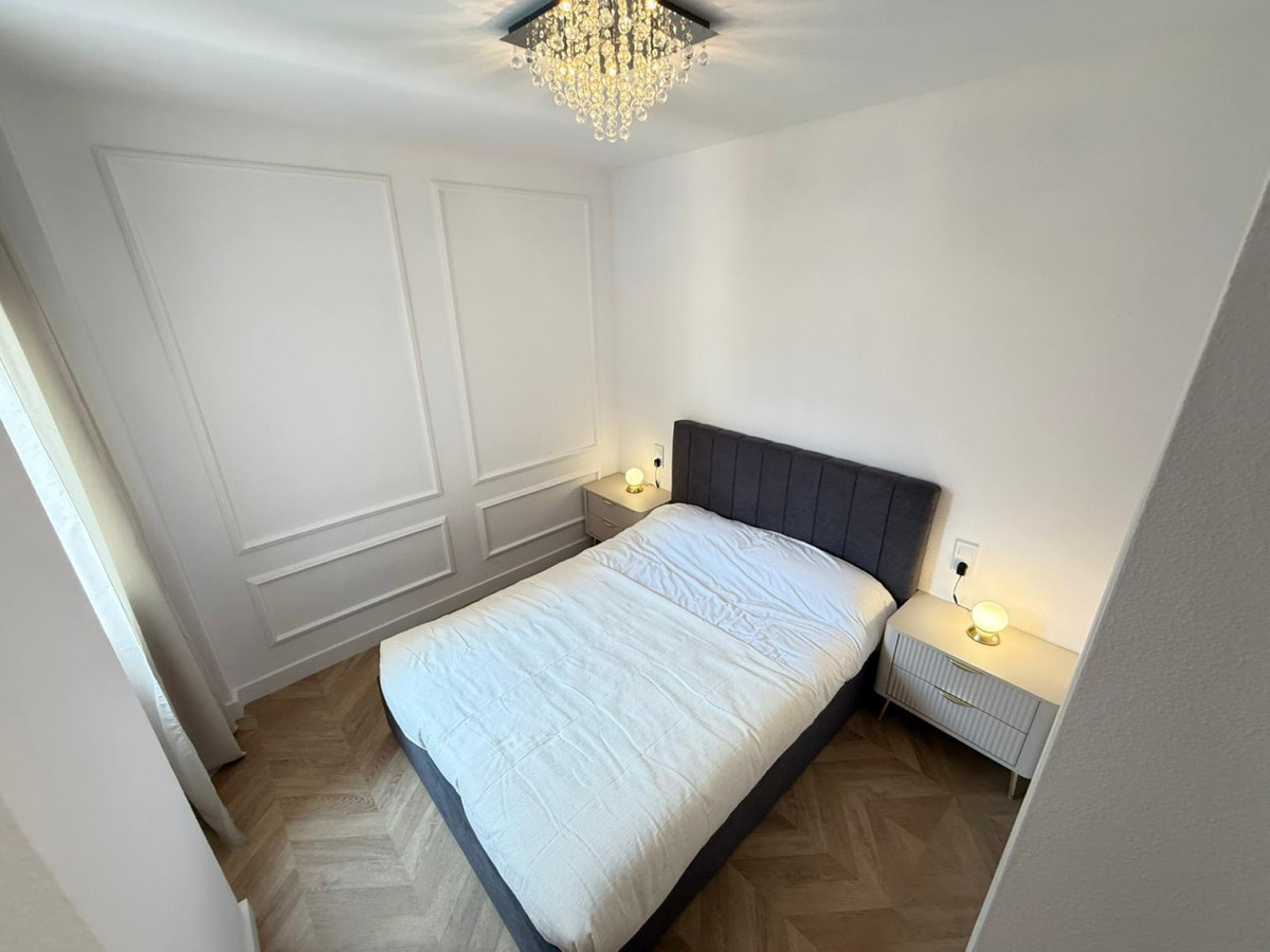 ShowFeedImage Apartment – Middle Floor Apartment in Alicante City