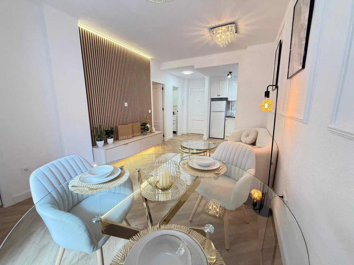 ShowFeedImage Apartment – Middle Floor Apartment in Alicante City