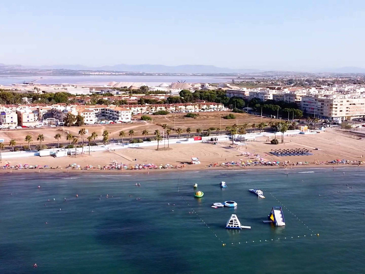 ShowFeedImage Apartment – Middle Floor Apartment in Alicante City