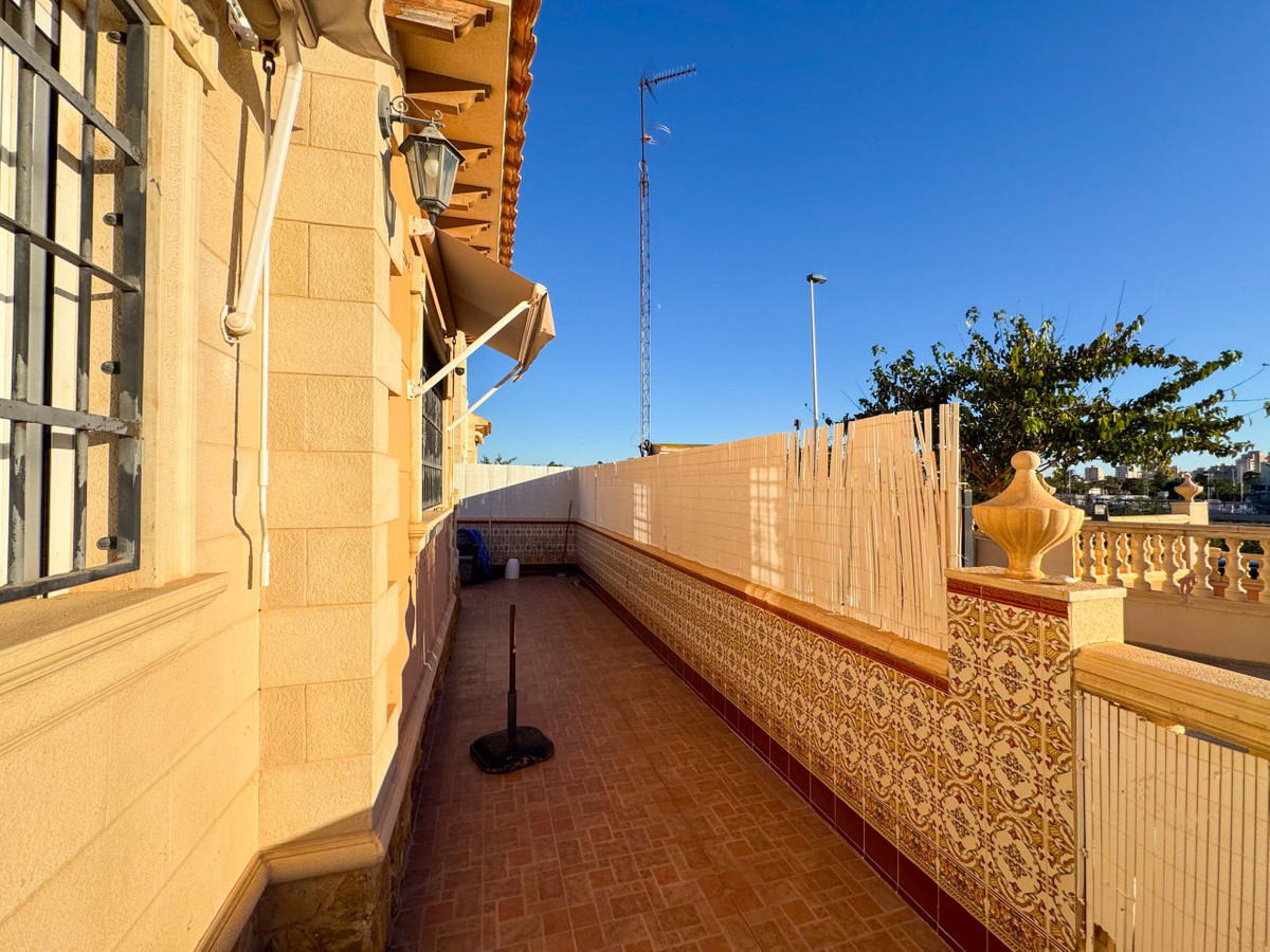 House – Townhouse in Torrevieja
