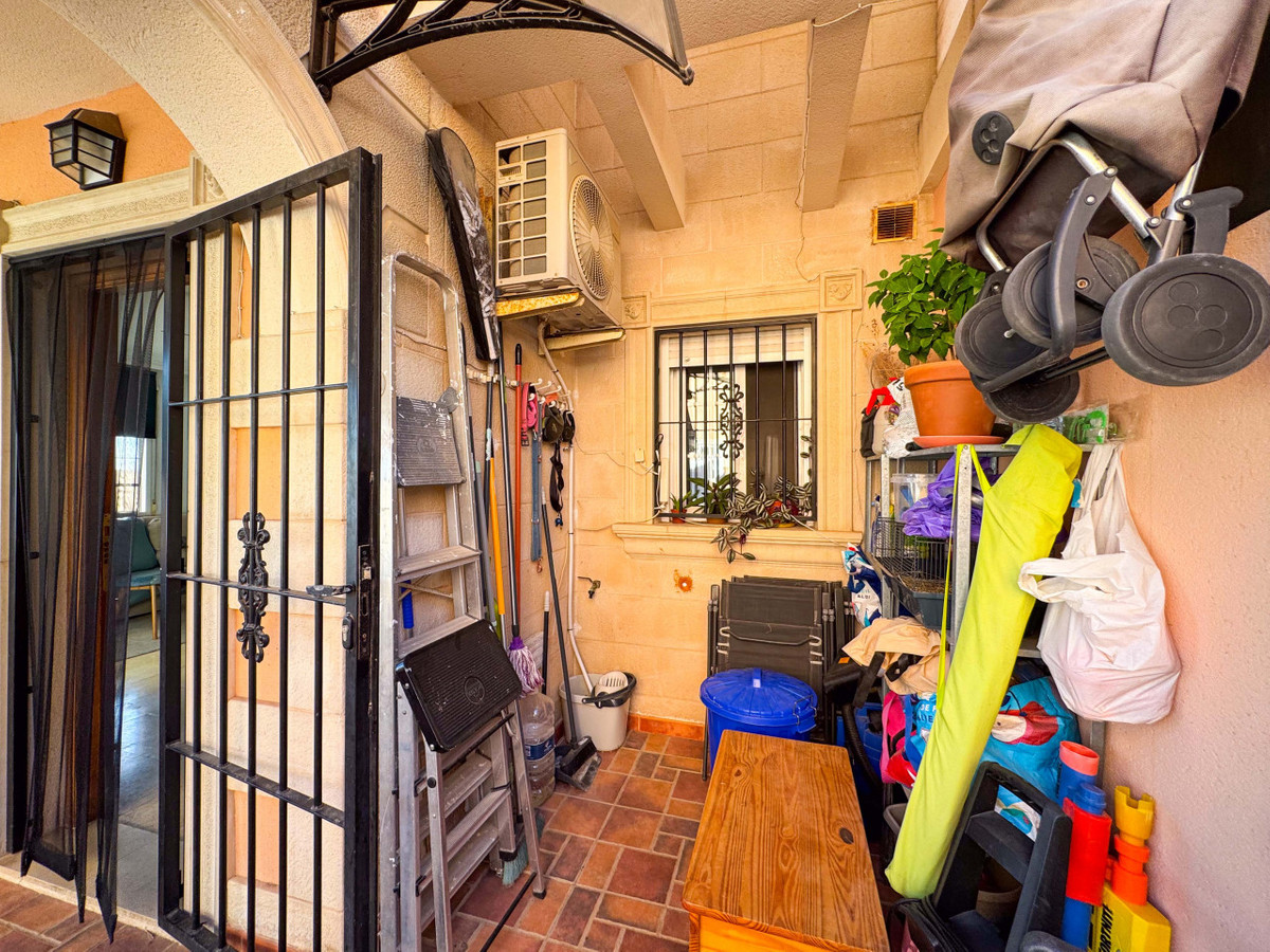 House – Townhouse in Torrevieja