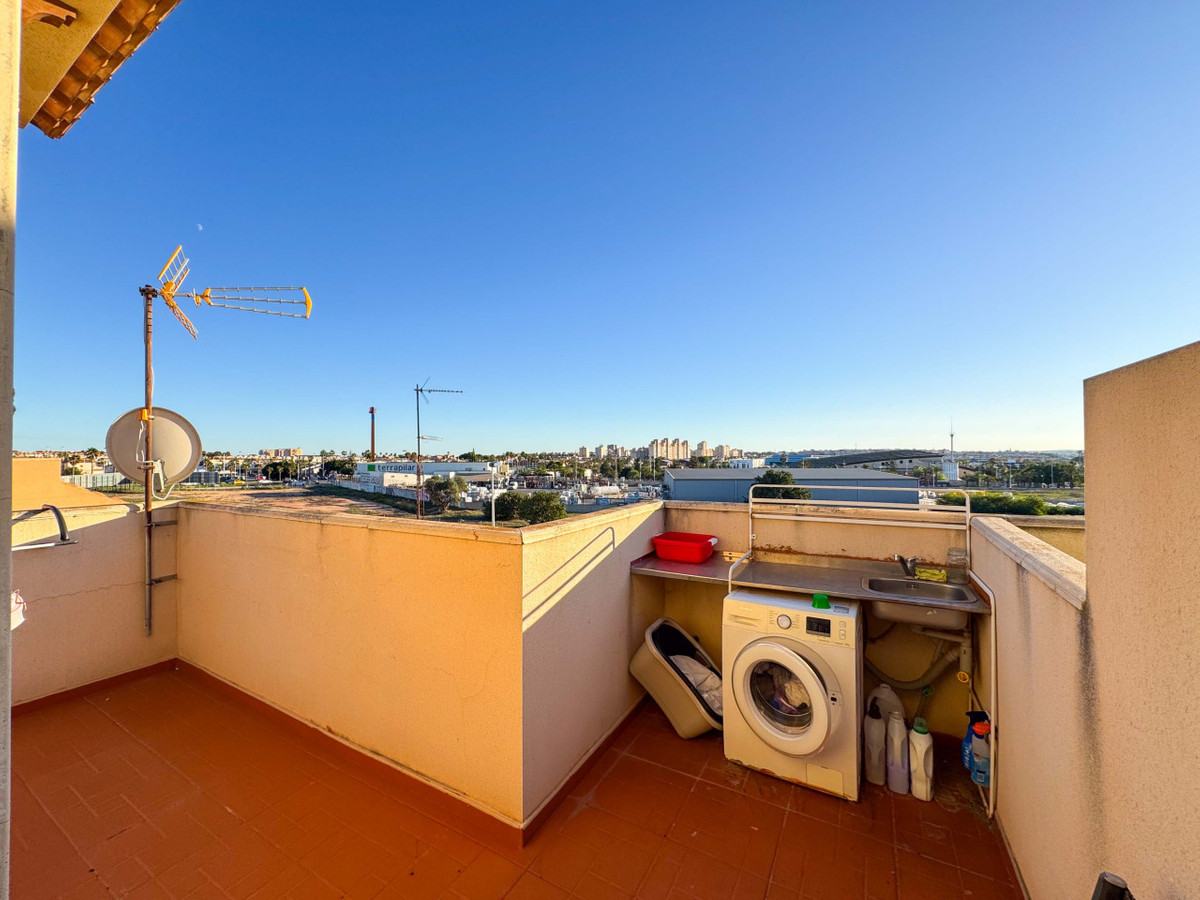 House – Townhouse in Torrevieja