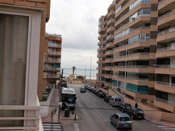 Apartment – Middle Floor Apartment in Torrevieja