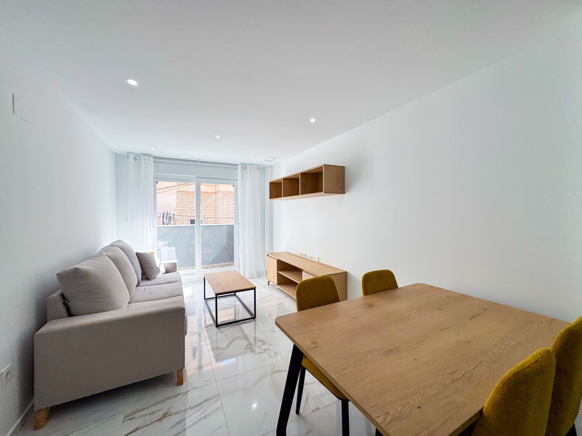 ShowFeedImage Apartment – Middle Floor Apartment in Torrevieja